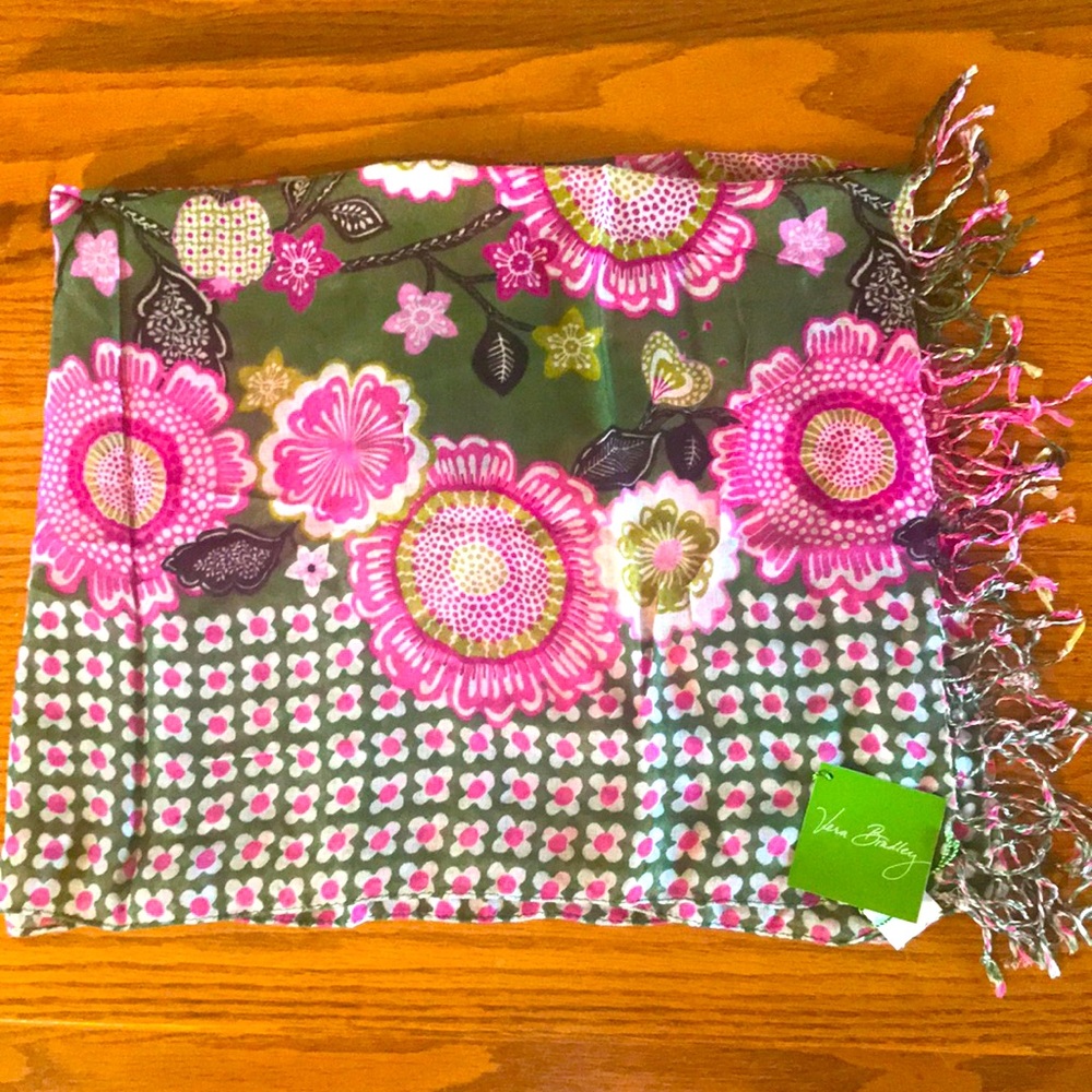 Vera Bradley Fringe Scarf ‘Olivia Pink’